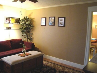 27 Edgemere Ave unit 27, Whitinsville, MA 01588 - photo 4