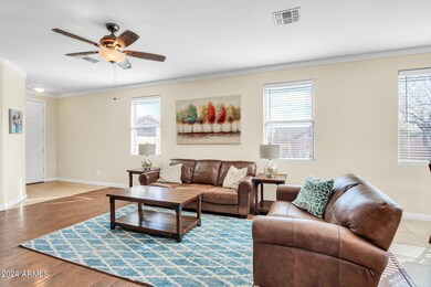 2507 W Whitman Dr-15