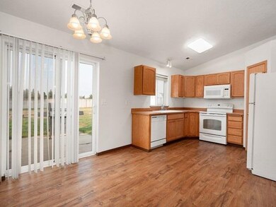 1025 N Jessie St, Medical Lake, WA 99022 - photo 6