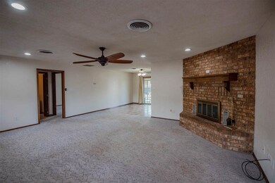3006 Los Robles, Alamogordo, NM 88310 - photo 5