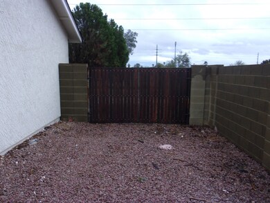 RV GATE