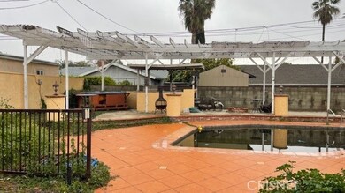 226 N Meyer St, San Fernando, CA 91340 - photo 2