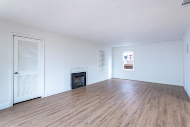 1027 Parkview Ave, Redding, CA 96001 - photo 5