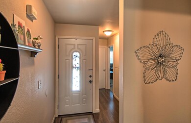 Please Come In!
