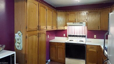 unlisted-address, Asheboro, NC 27205 - photo 3