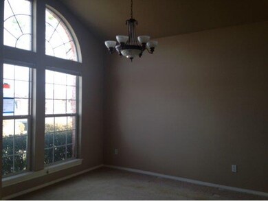 Formal Dining