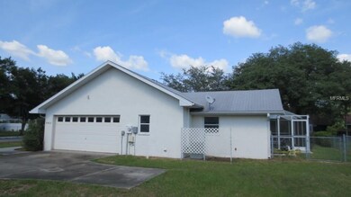 5400 Genevieve Cir, Zephyrhills, FL 33542 - photo 2