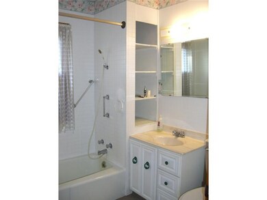 Full Bath.