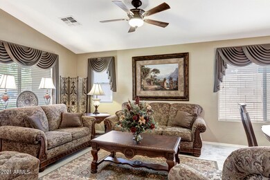 05_5261_East_Ivyglen_Street__05_mls
