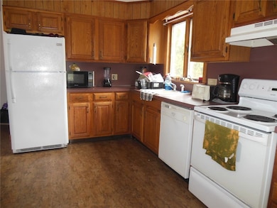 13 Ashel St, Westerly, RI 02891 - photo 5