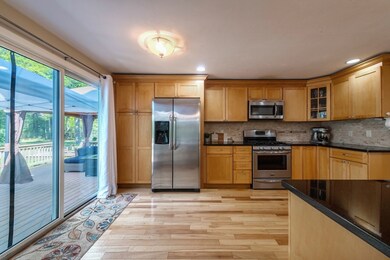 24 Nestlenook Dr, Middleboro, MA 02346 - photo 6