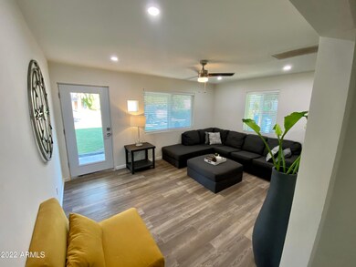 2038 N 29th St, Phoenix, AZ 85008 - photo 4