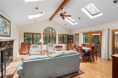 50 Pinecrest Dr, North Scituate, RI 02857 - photo 6