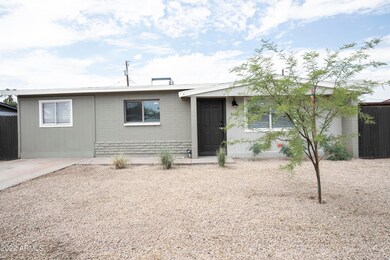 3608 N 78th Dr, Phoenix, AZ 85033 - photo 2