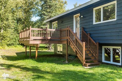 Back Deck_DMD_9544-SMALL