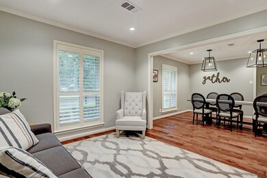 10015 Doliver Dr, Houston, TX 77042 - photo 7