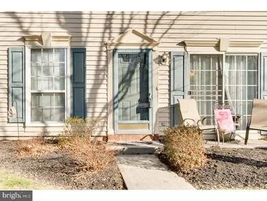 70 Cheverny Ct, Trenton, NJ 08619 - photo 2