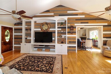 605 Greenberry Ln, Statesville, NC 28625 - photo 4