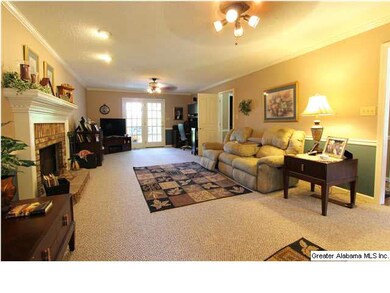 761 Gable Dr, Center Point, AL 35215 - photo 4