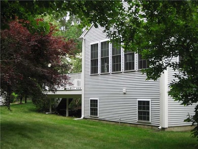 166 Fieldstone Ln, Saunderstown, RI 02874 - photo 2