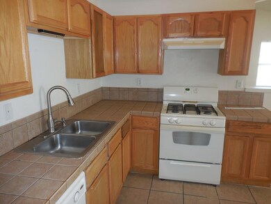 14265 Desert Stone Dr, Horizon City, TX 79928 - photo 7