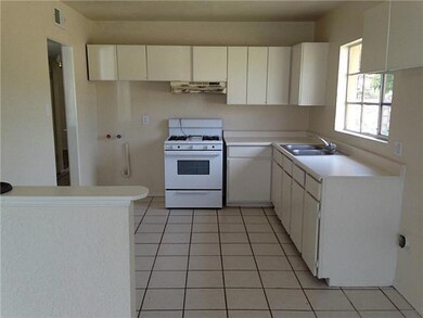 7329 Wilcox Dr, El Paso, TX 79915 - photo 6