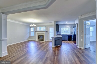 12461 Hayes Ct unit 102, Fairfax, VA 22033 - photo 2