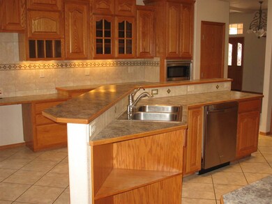 341 Camino Real, Alamogordo, NM 88310 - photo 4