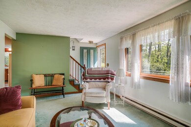 10 Joanne Dr, Hooksett, NH 03106 - photo 3