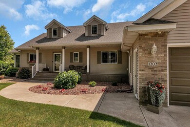 1202 Oakcrest Dr, Sauk Rapids, MN 56379 - photo 3