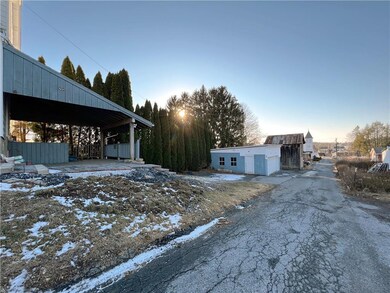 4130 Harrison St, Whitehall, PA 18052 - photo 6