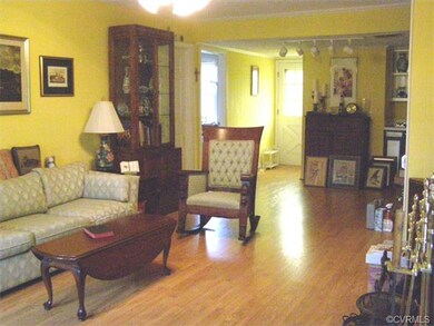 You will find that this Den/Family Room is where y