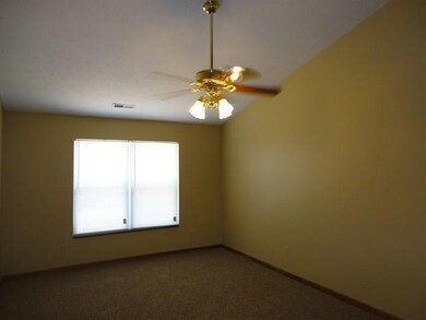 1207 Oak Leaf Rd, Franklin, IN 46131 - photo 5