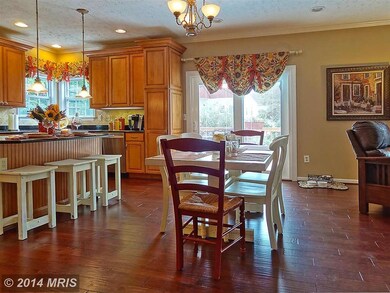 2429 Hightee Ct, Crofton, MD 21114 - photo 6