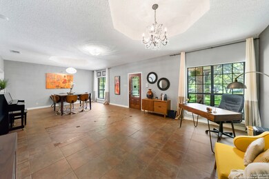 11449 Paloma Dr, Helotes, TX 78023 - photo 4