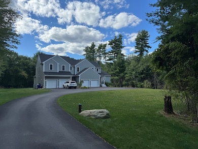 492 Richmond St unit B, East Taunton, MA 02718 - photo 6