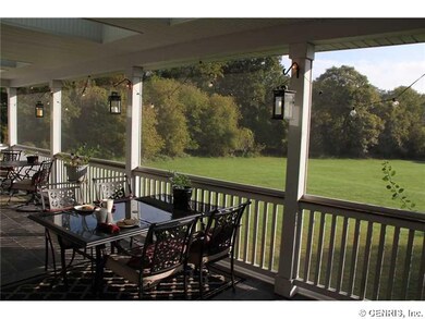 Other LOVELY SCREENED VERANDA!