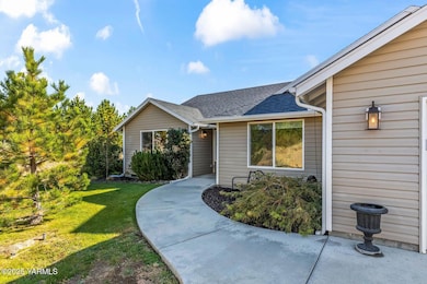 390 Sage Cove Rd, Yakima, WA 98903 - photo 6