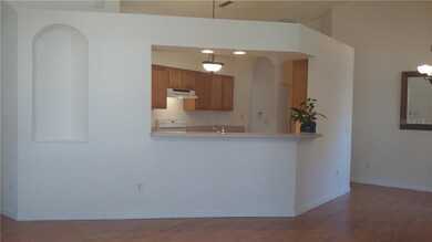 KITCHEN BAR