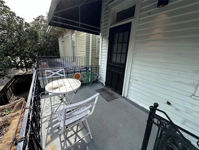 1306 Constantinople St unit 1/2, New Orleans, LA 70115 - photo 2