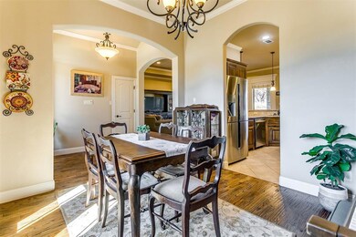 400 Sandridge Dr, Weatherford, TX 76085 - photo 5