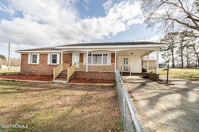 7114 Shallingtons Mill Rd, MacClesfield, NC 27852 - photo 2