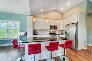 010_3467 Weldon Dr