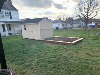 521 Spring St, Latrobe, PA 15650 - photo 5