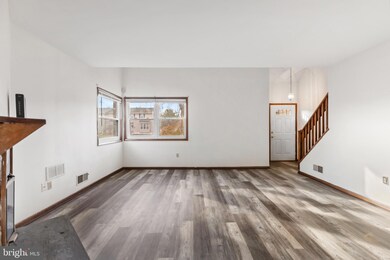 137 E Green Valley Cir, Newark, DE 19711 - photo 6