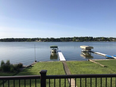 4963 Grand Ct, West Bloomfield, MI 48324 - photo 2