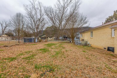 213 W 3rd HD_-8