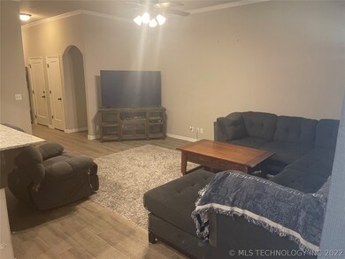 135 W 135th St N, Skiatook, OK 74070 - photo 5