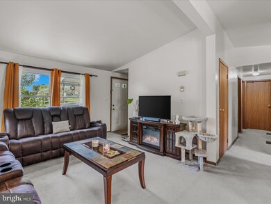 74 Jason Way, Bunker Hill, WV 25413 - photo 6