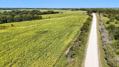 25069 McGruder Creek, Leon, IA 50144 - photo 6